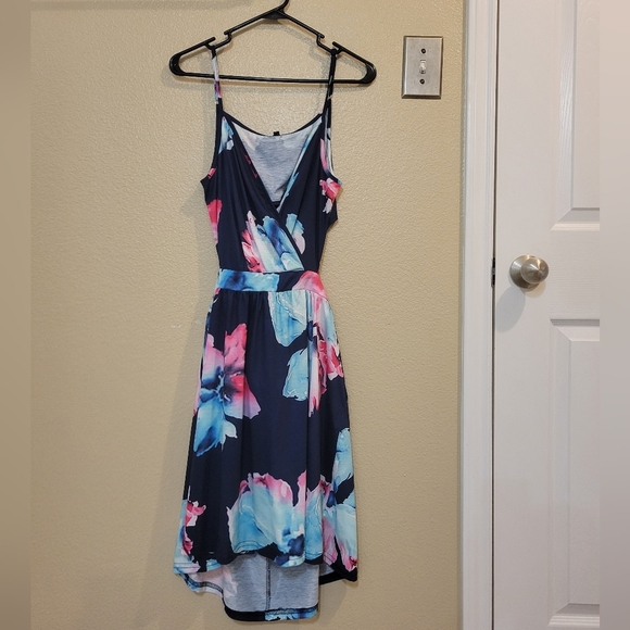 OUGES Dresses & Skirts - Ouges Women's Summer Dress Floral Spaghetti Strap V-neck backless size M